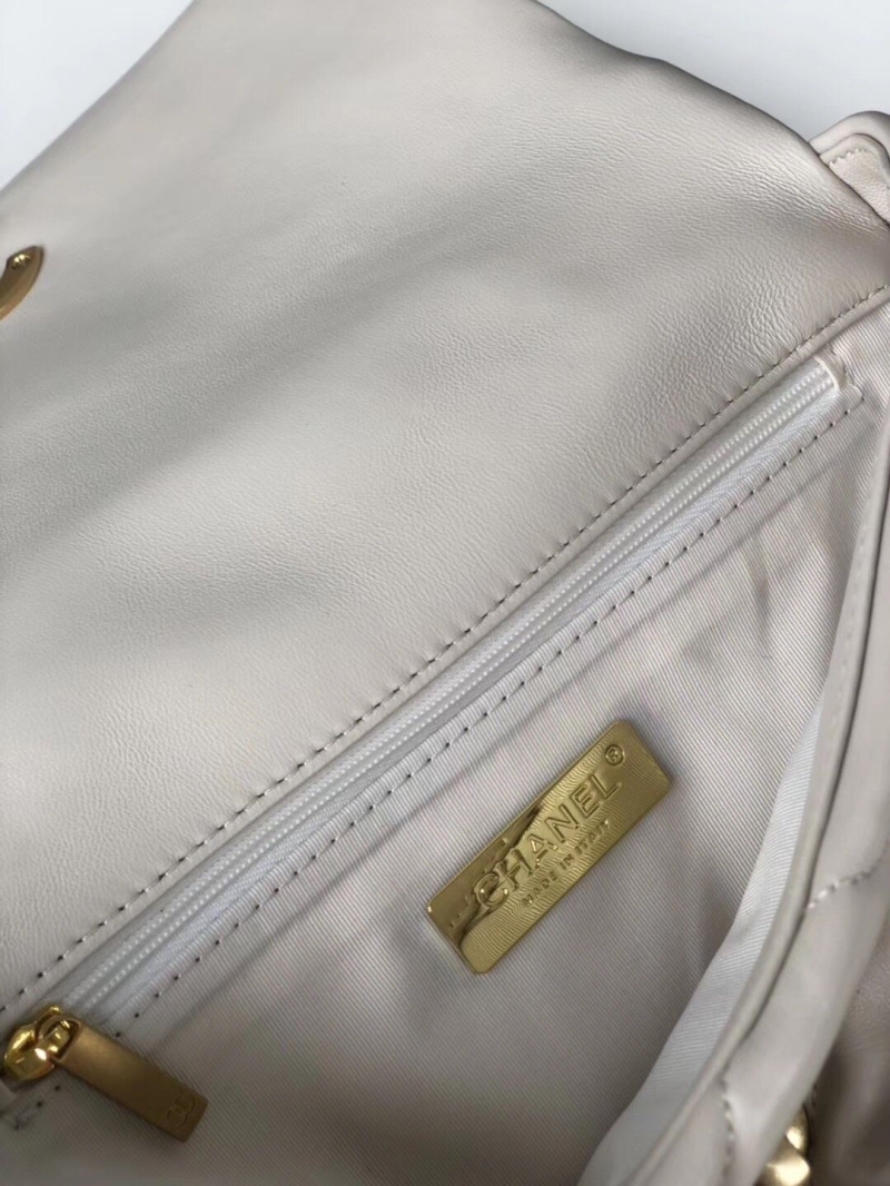 Chanel 19 Bags